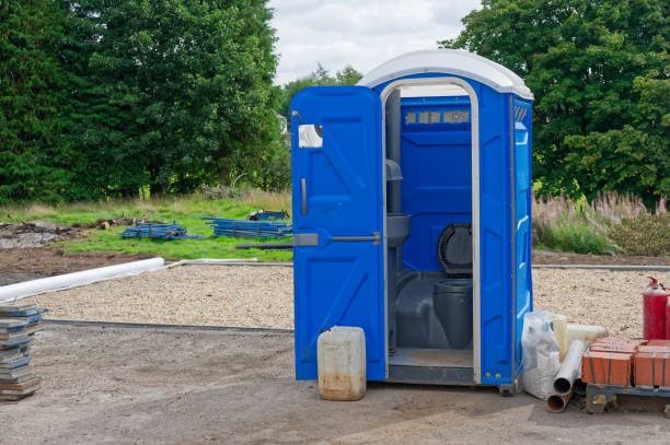 Best VIP or Luxury Restroom Trailers  in Emerald Isle, NC
